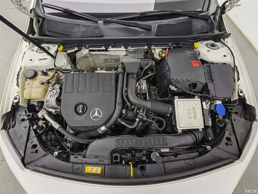 Mercedes-Benz A-Class, 2019 23