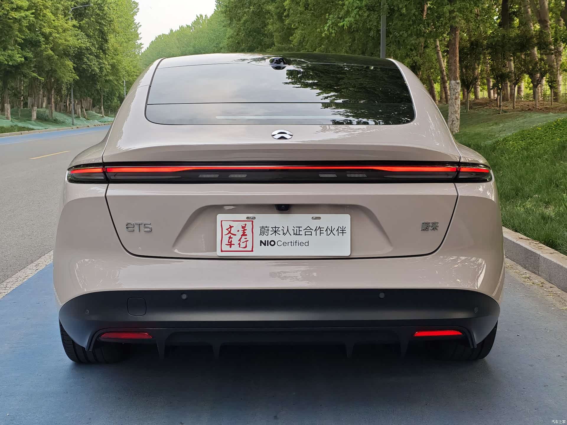 NIO ET5, 2024 4