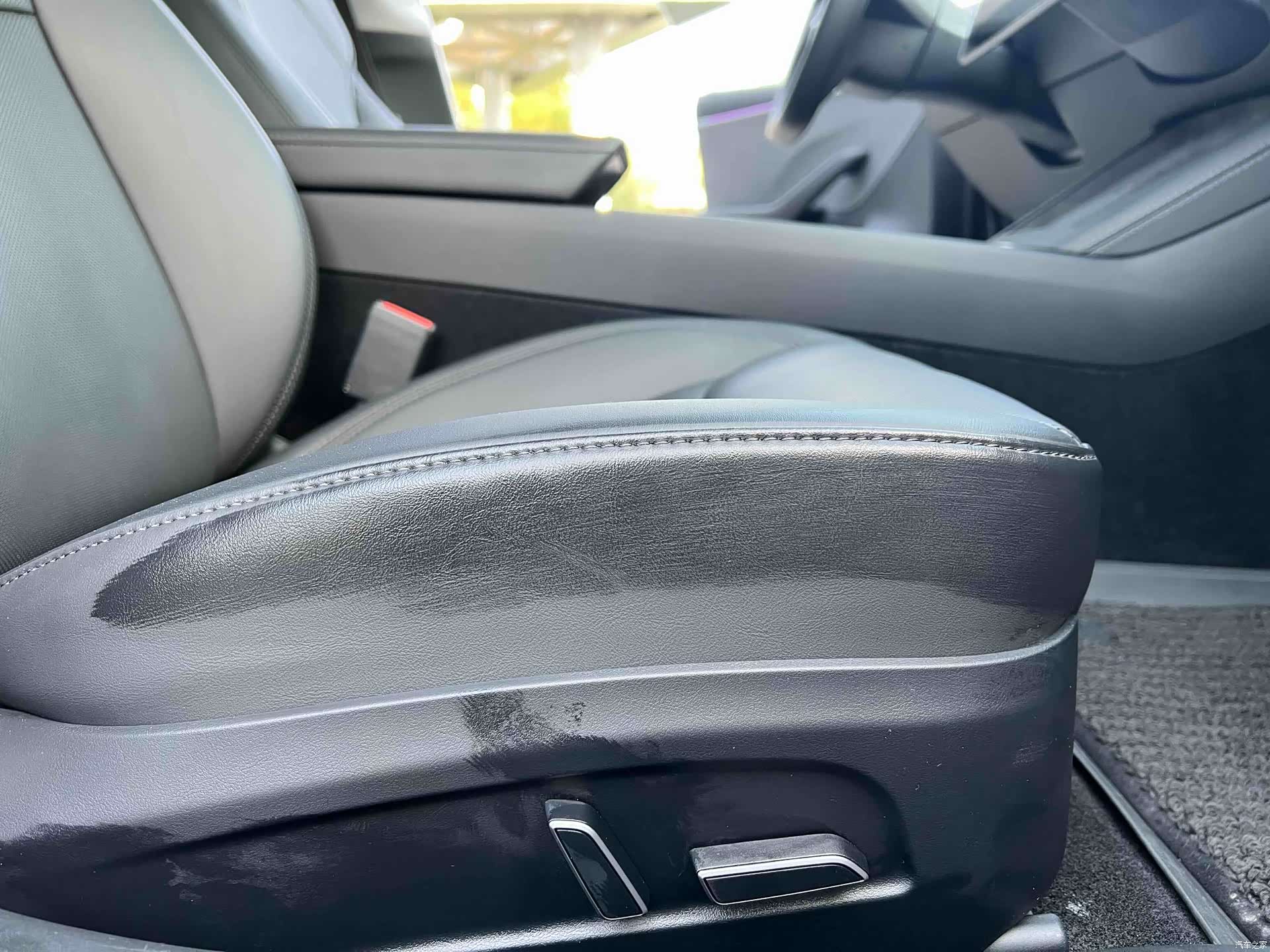 Tesla Model 3, 2024 14