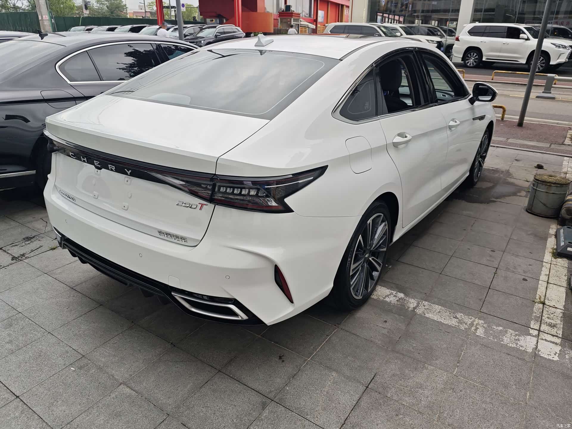 Chery Arrizo 8, 2023 12