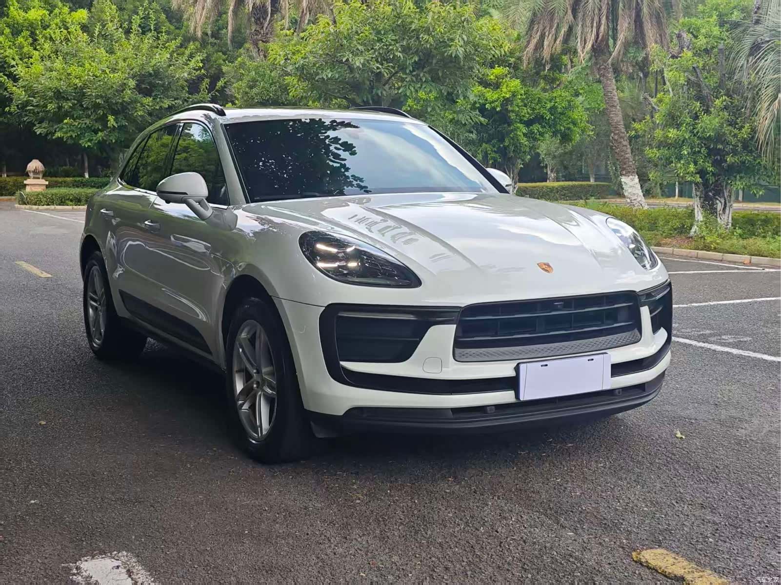Porsche Macan, 2023 1