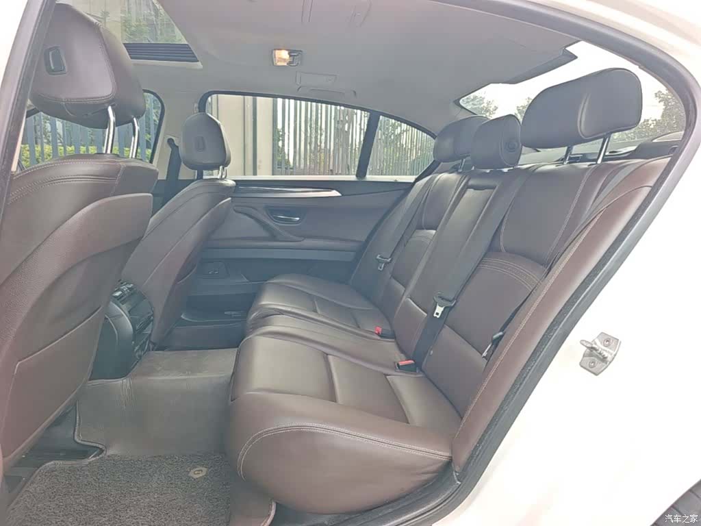 BMW 5 Series, 2015 17
