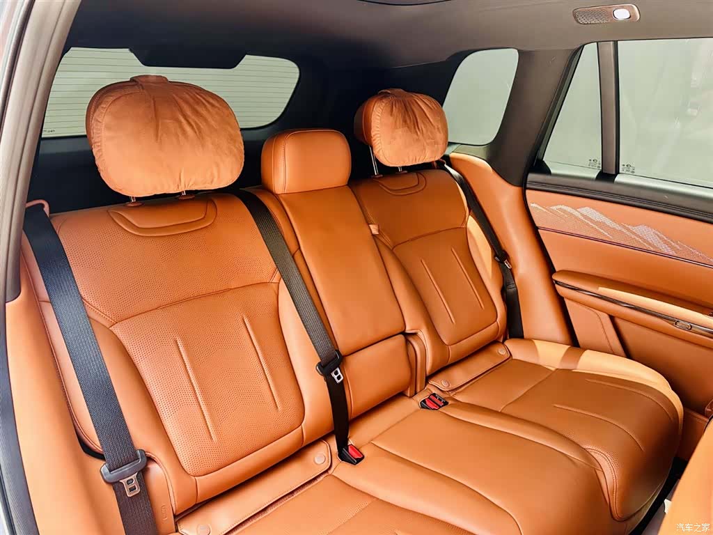 Trumpchi S7, 2025 8