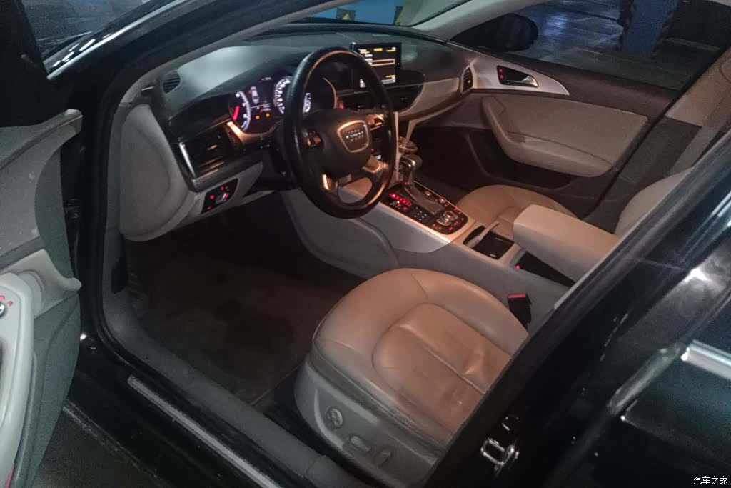 Audi A6L, 2012 9