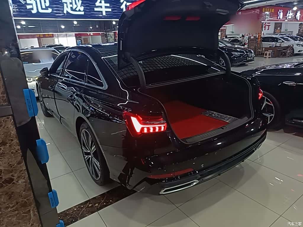 Audi A6L, 2020 все фото