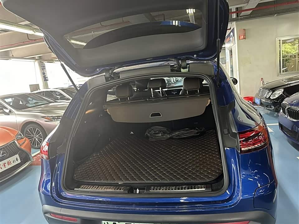 Mercedes-Benz EQC Mercedes-Benz EQC
