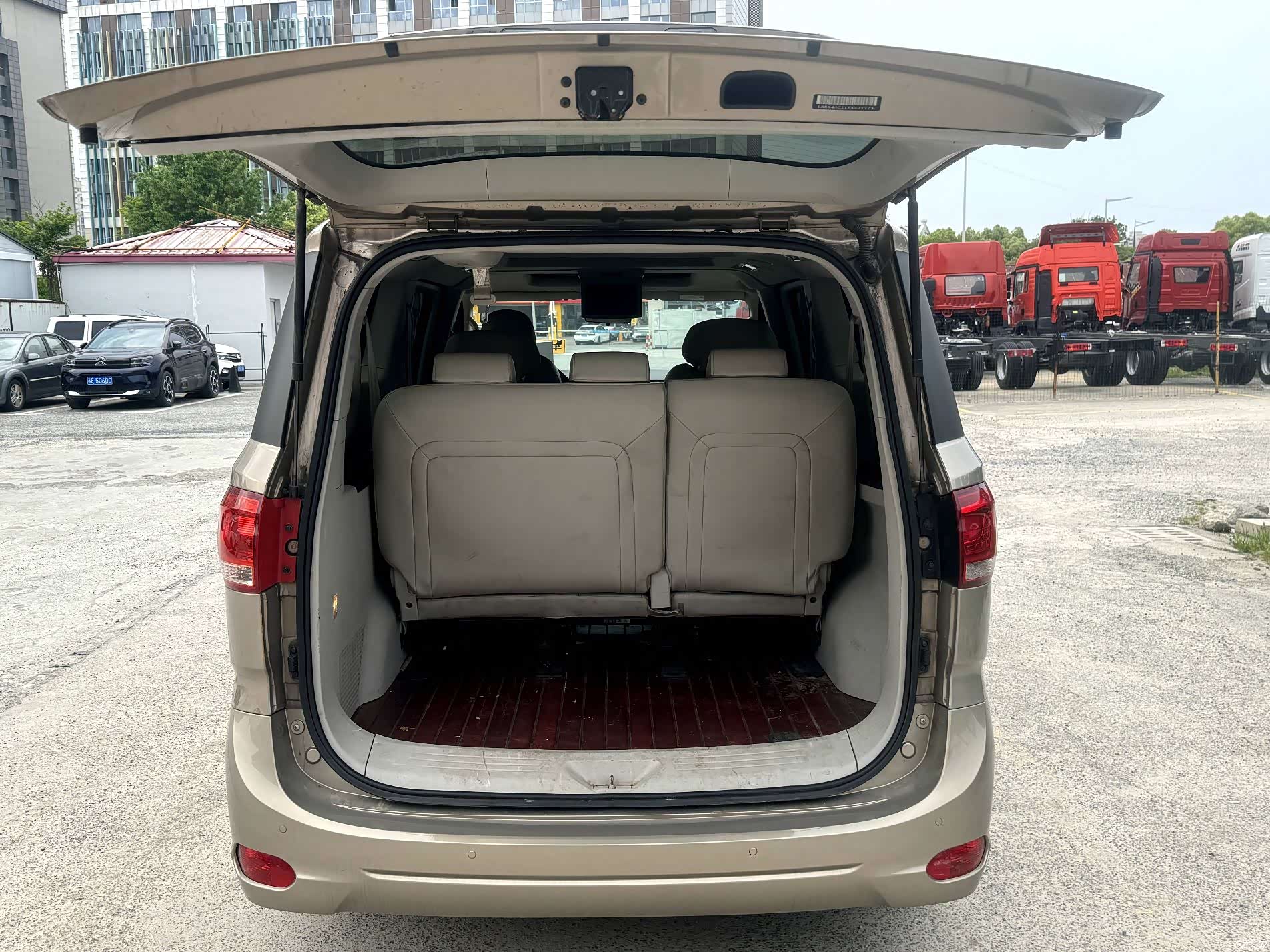 Maxus G10, 2015 15