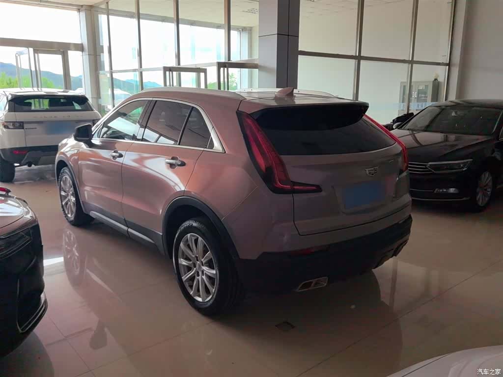 Cadillac XT4, 2020 9