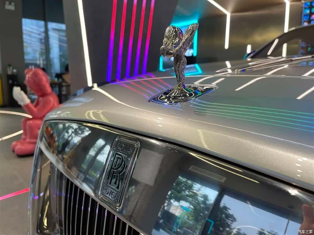 Rolls-Royce Wraith, 2018 3