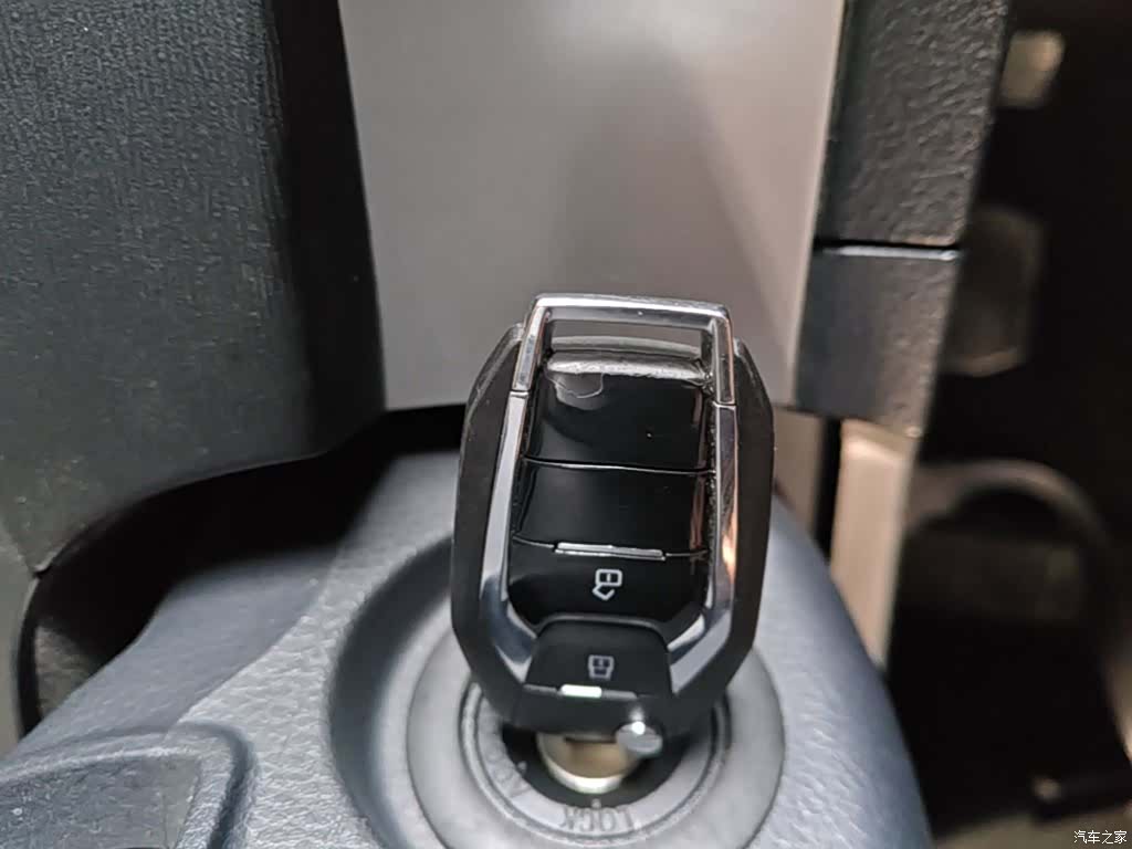 Maxus G20, 2023 9