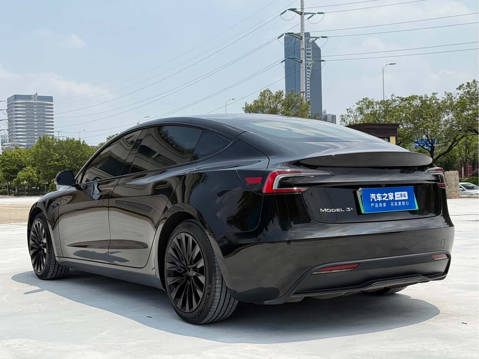 Tesla Model 3, 2024 11