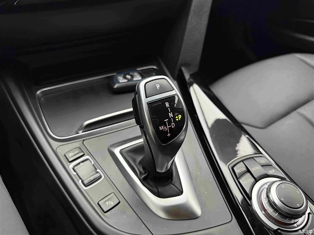 BMW 3 Series, 2017 18