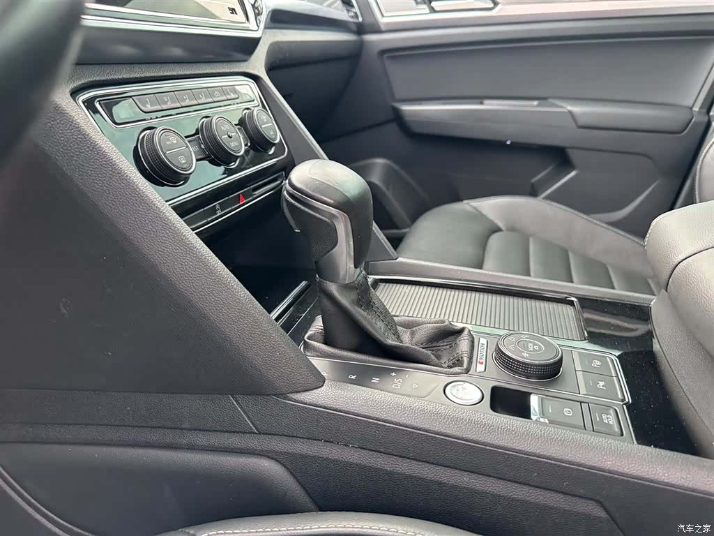 Volkswagen Teramont, 2020 15