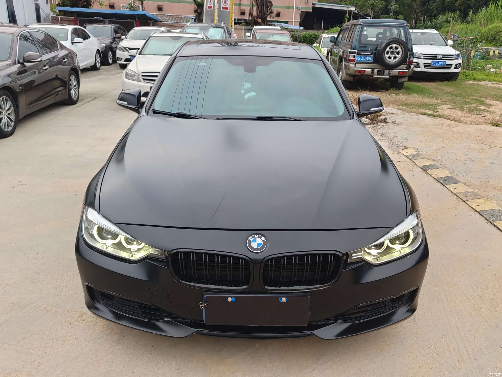 BMW 3 Series, 2013 11