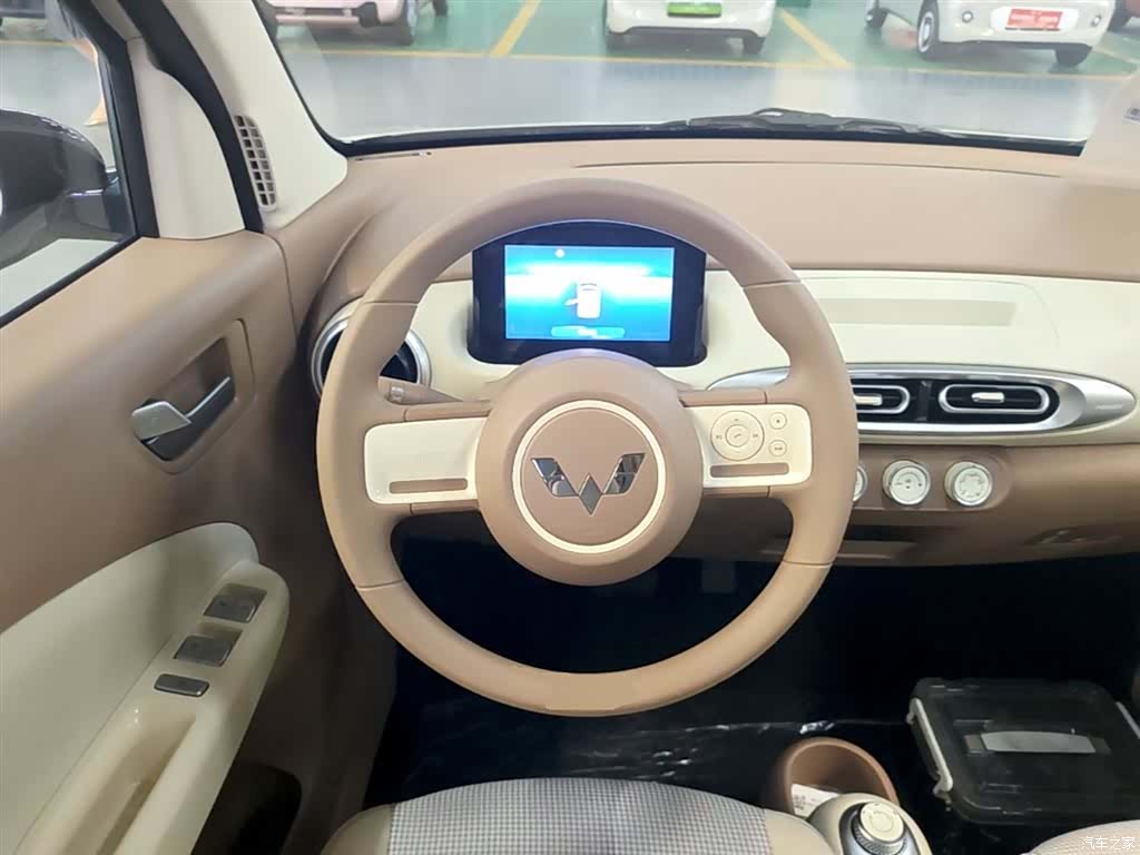 Wuling MINIEV, 2026 11