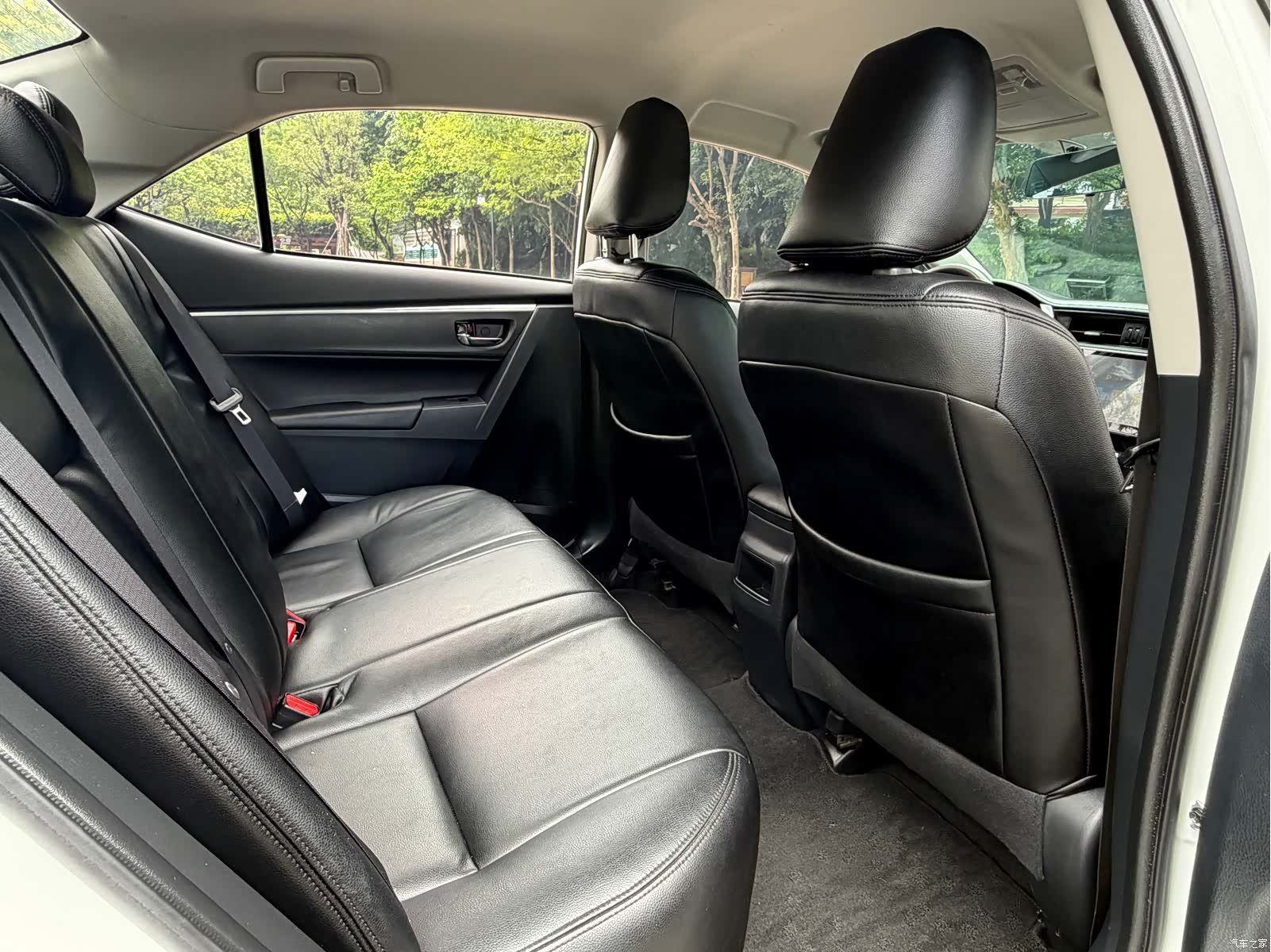 Toyota Corolla, 2018 11