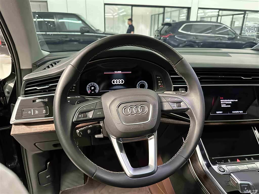 Audi Q7, 2024 16