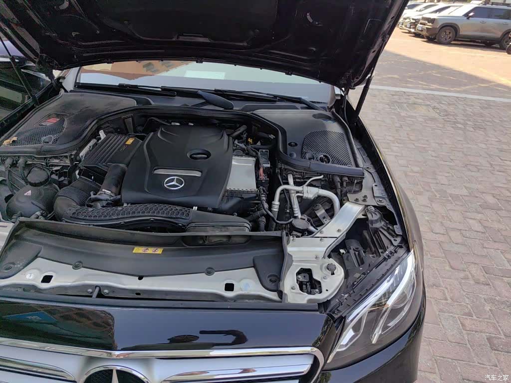Mercedes-Benz E-Class, 2019 22