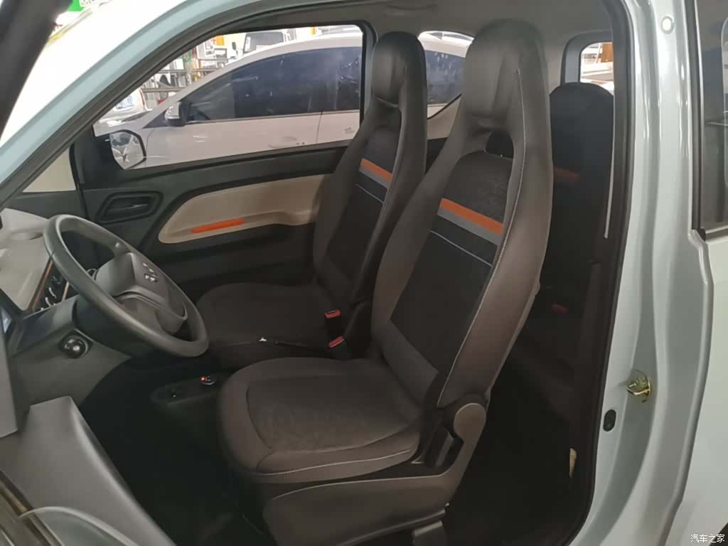 Wuling MINIEV, 2020 15