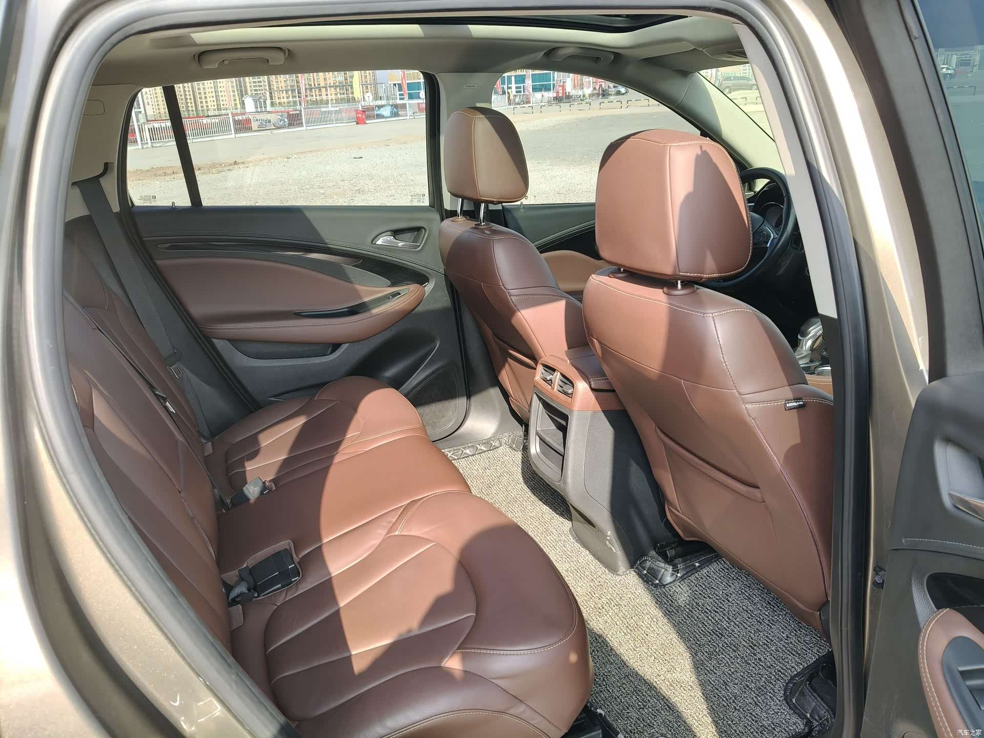 Buick Envision Plus, 2020 8