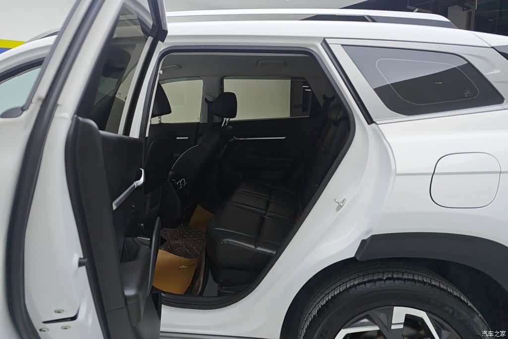 Hyundai ix35, 2023 11
