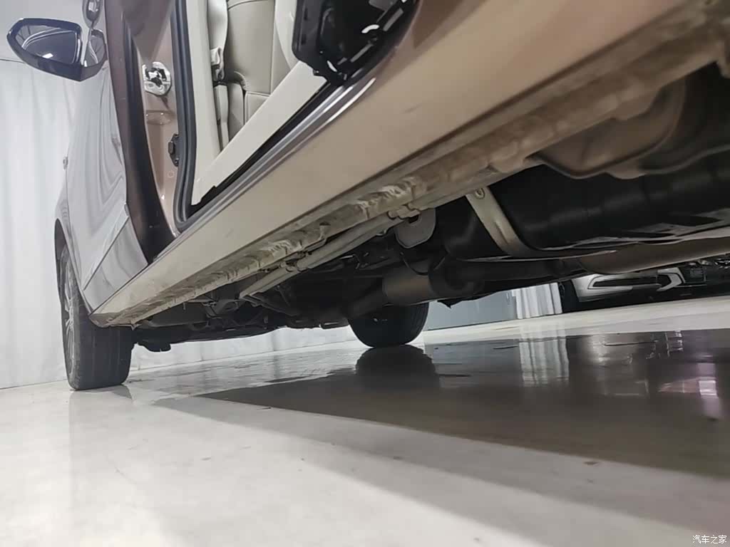 Buick GL8, 2022 22