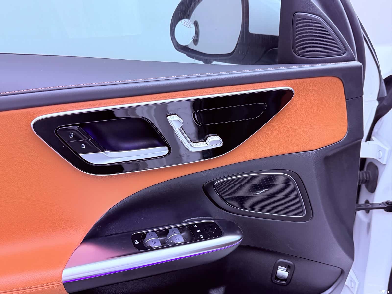 Mercedes-Benz C-Class, 2023 27
