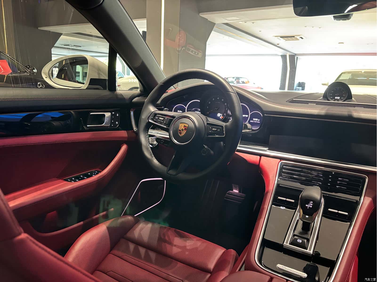 Porsche Panamera, 2022 13