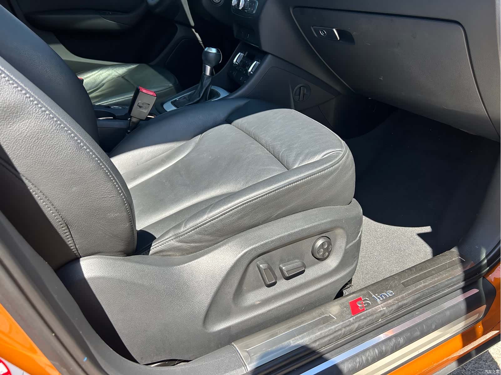 Audi Q3, 2013 25