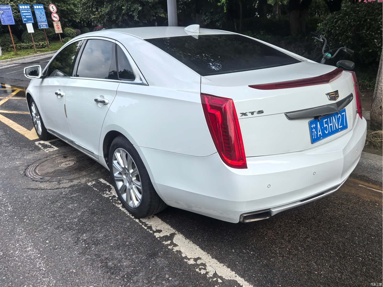 Cadillac XTS, 2017 9