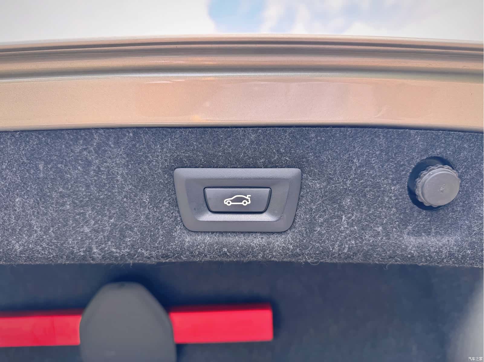 BMW 5 Series, 2019 16