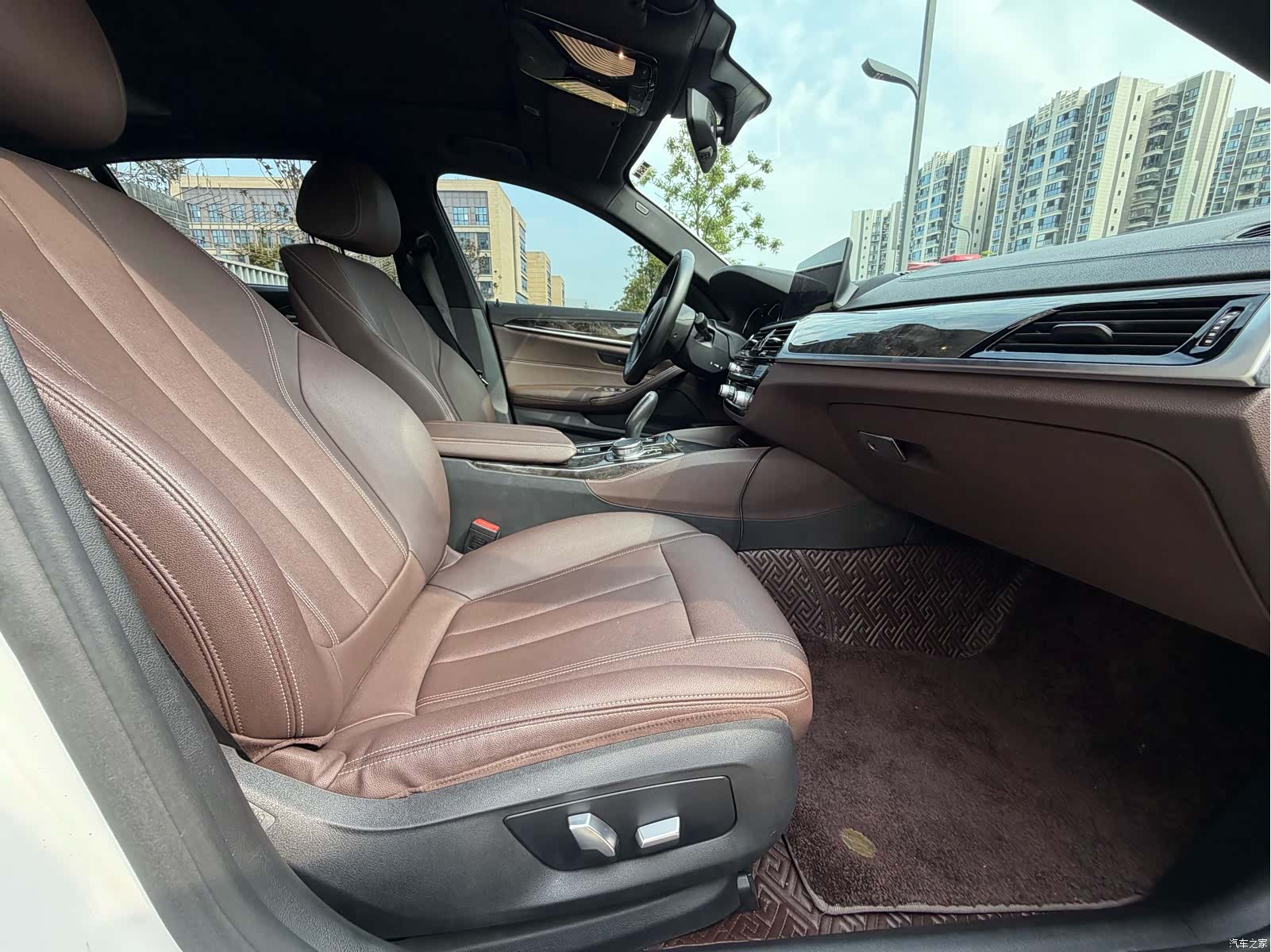 BMW 5 Series, 2018 8