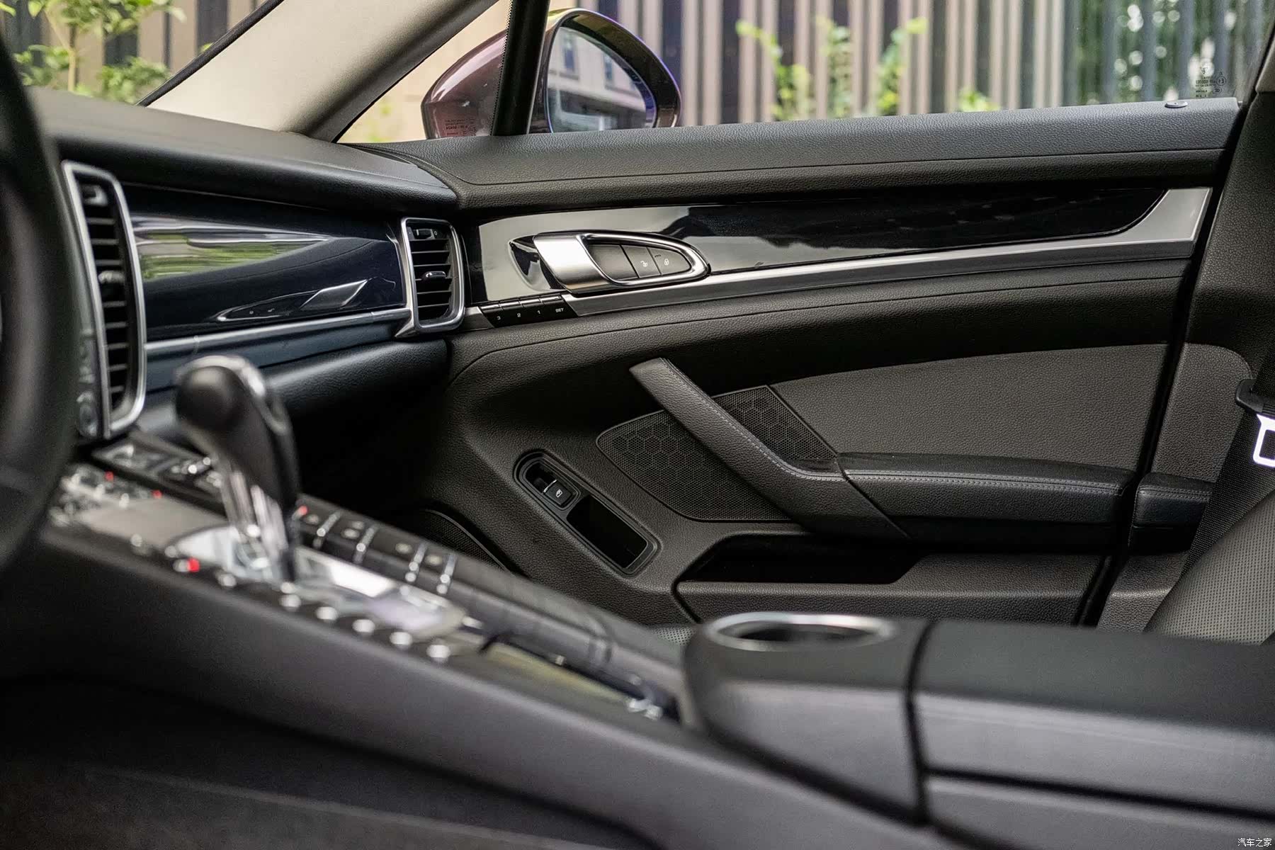 Porsche Panamera, 2016 9
