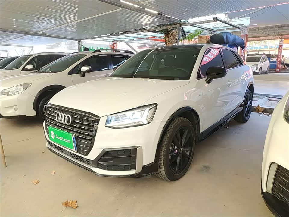 Audi Q2L