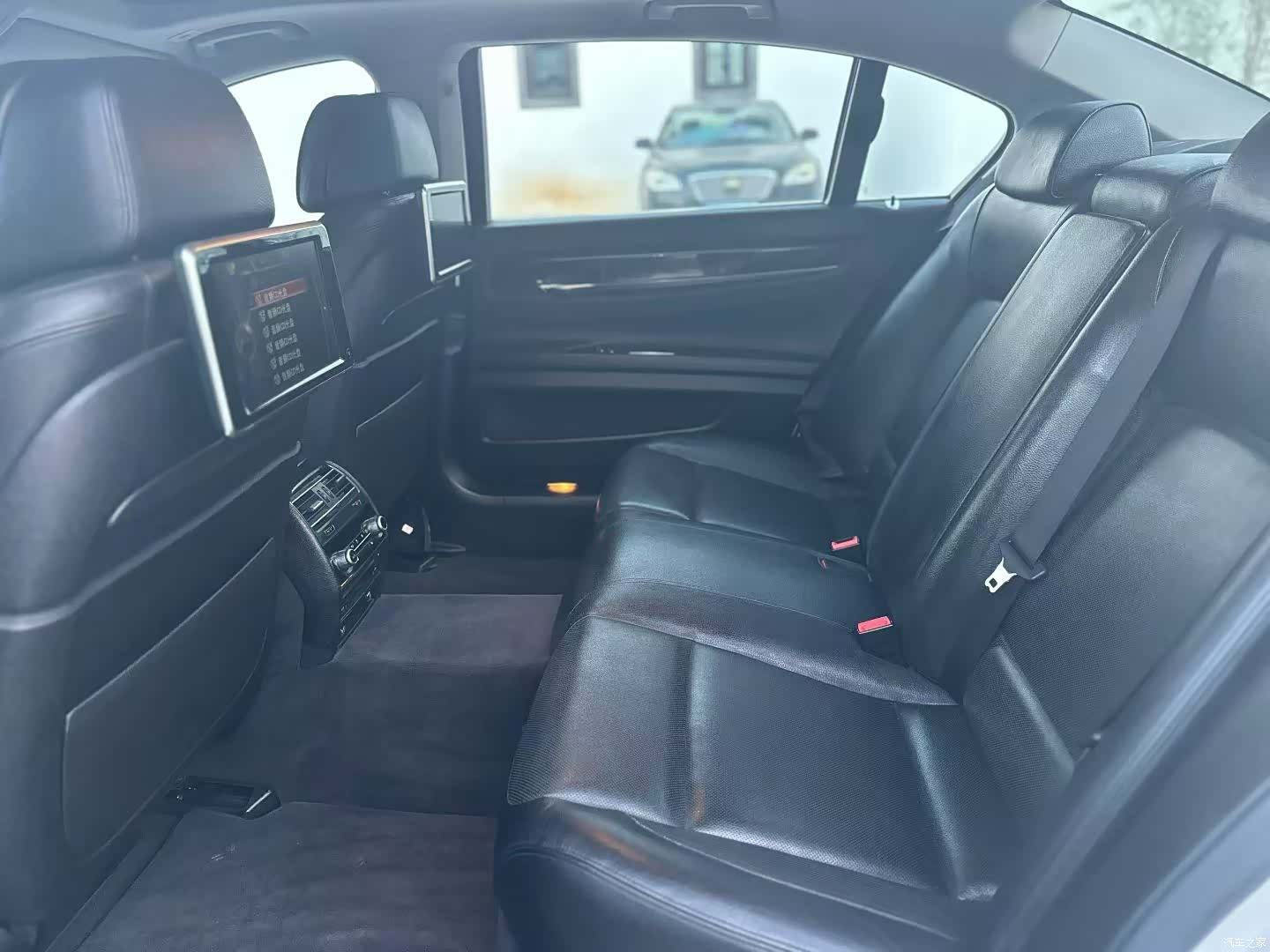 BMW 7 Series, 2014 8