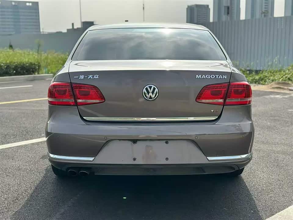 Volkswagen Magotan