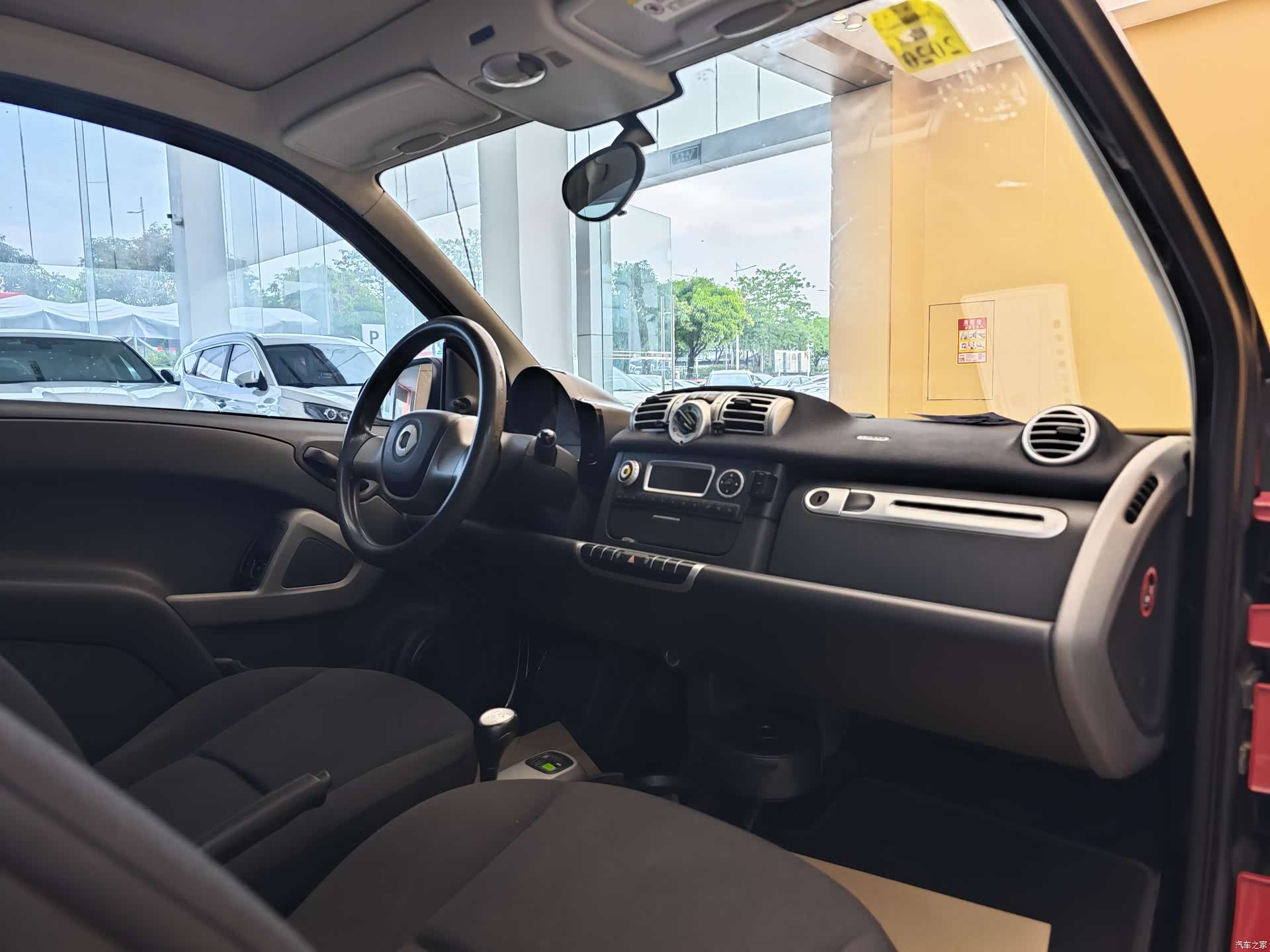 Smart Fortwo, 2011 26