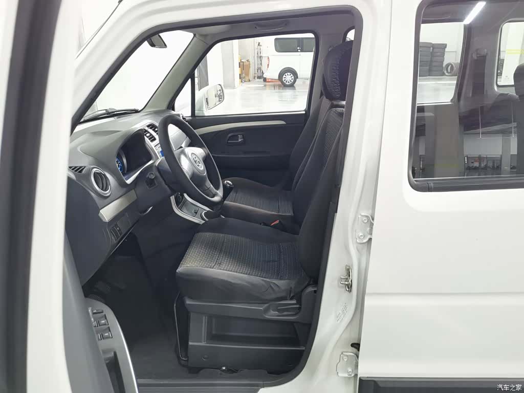 Suzuki X5, 2018 10