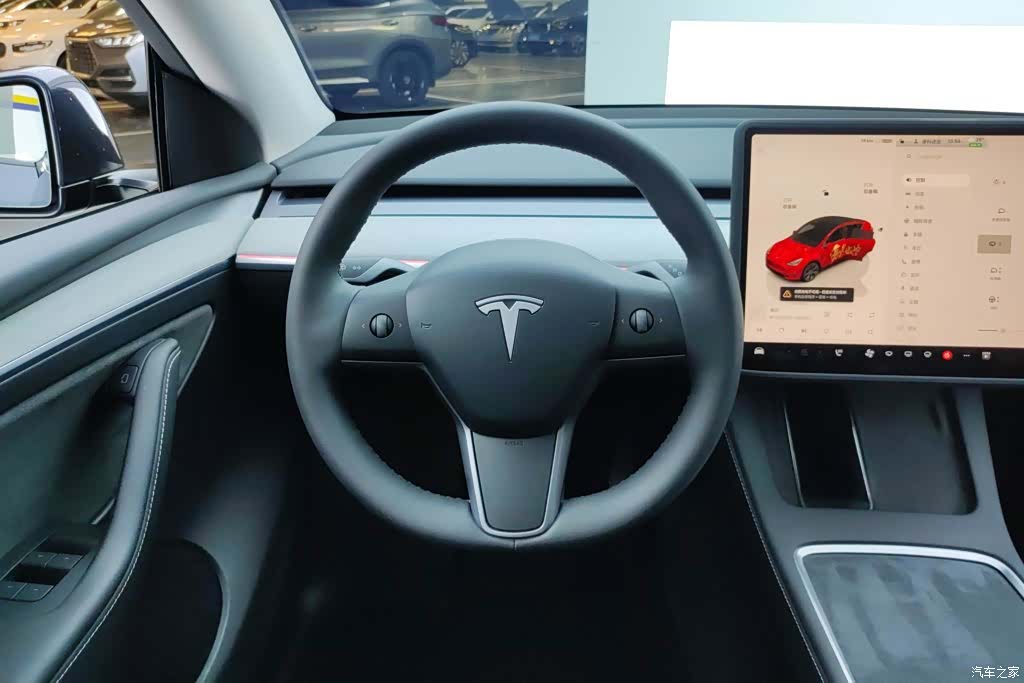 Tesla Model Y, 2024 15