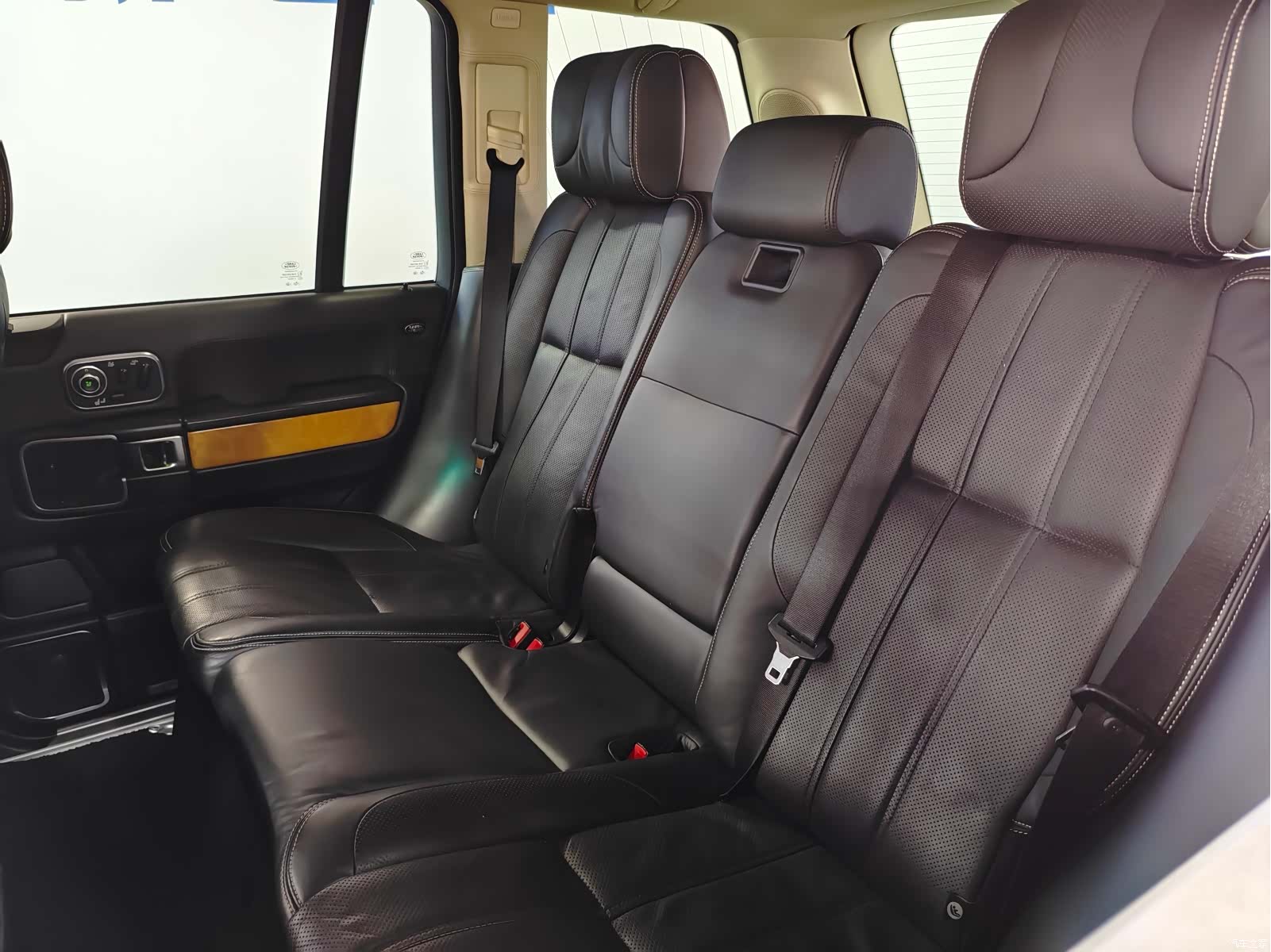 Land Rover Range Rover, 2010 7