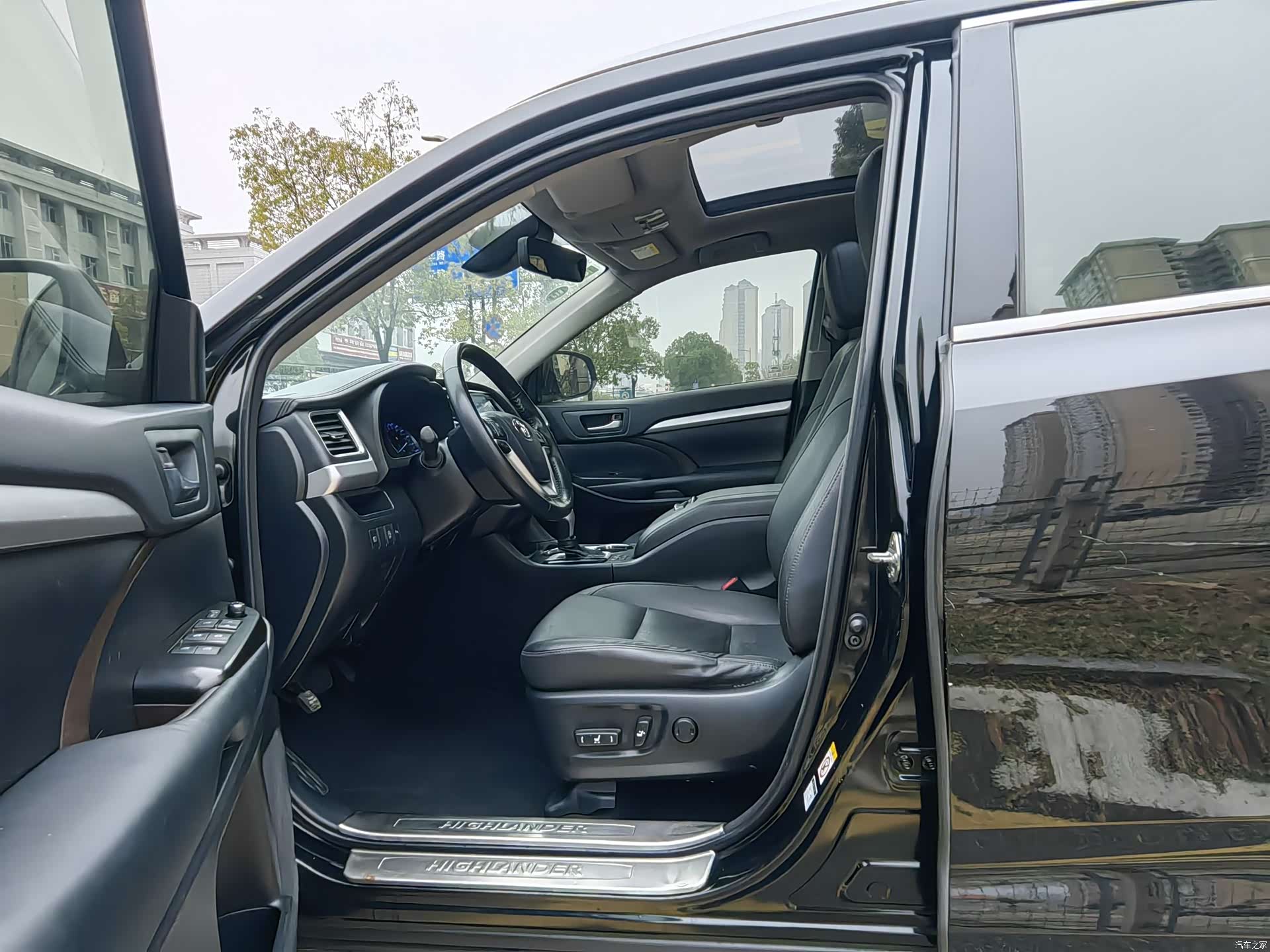Toyota Highlander, 2018 все фото