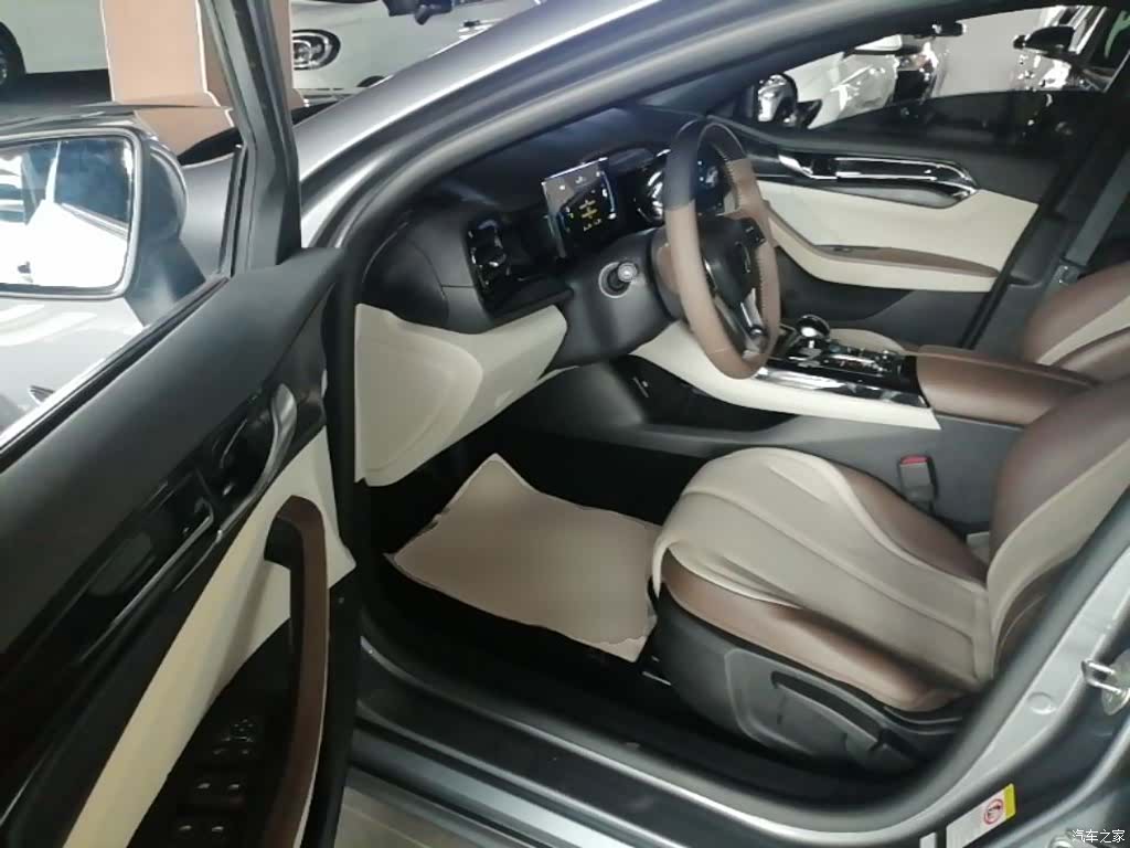 BYD Qin, 2024 16