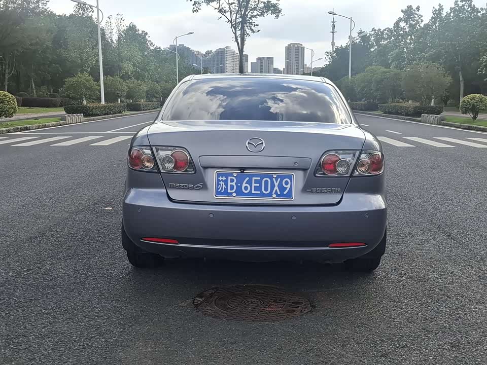 Mazda 6