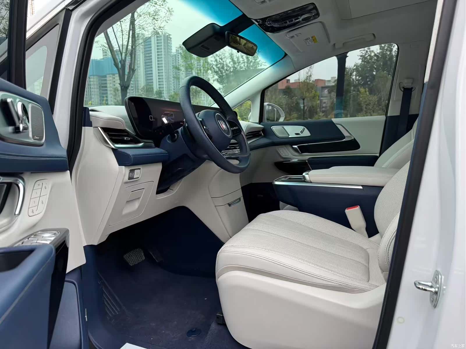 Buick Century, 2023 16
