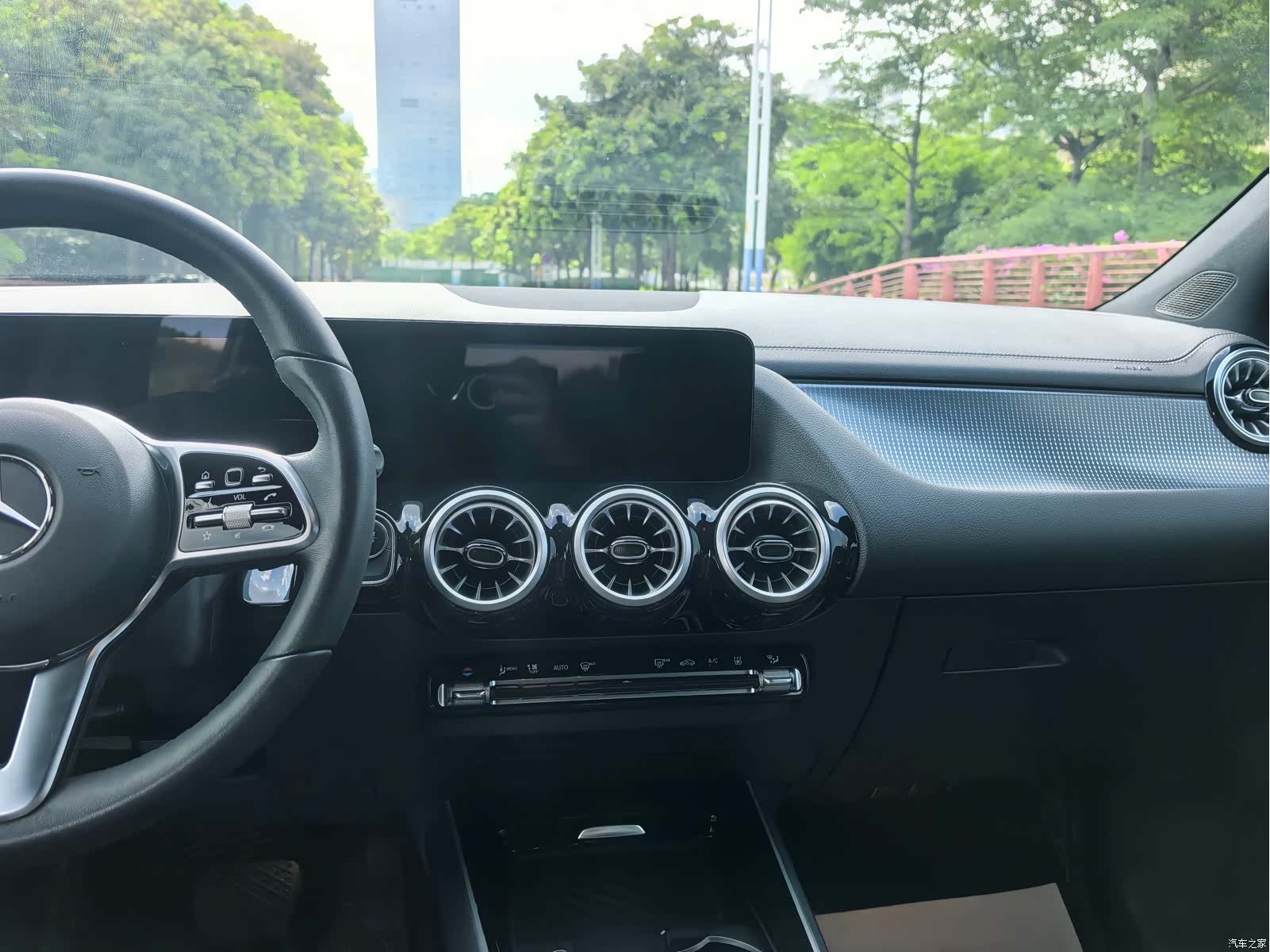 Mercedes-Benz EQA, 2024 9