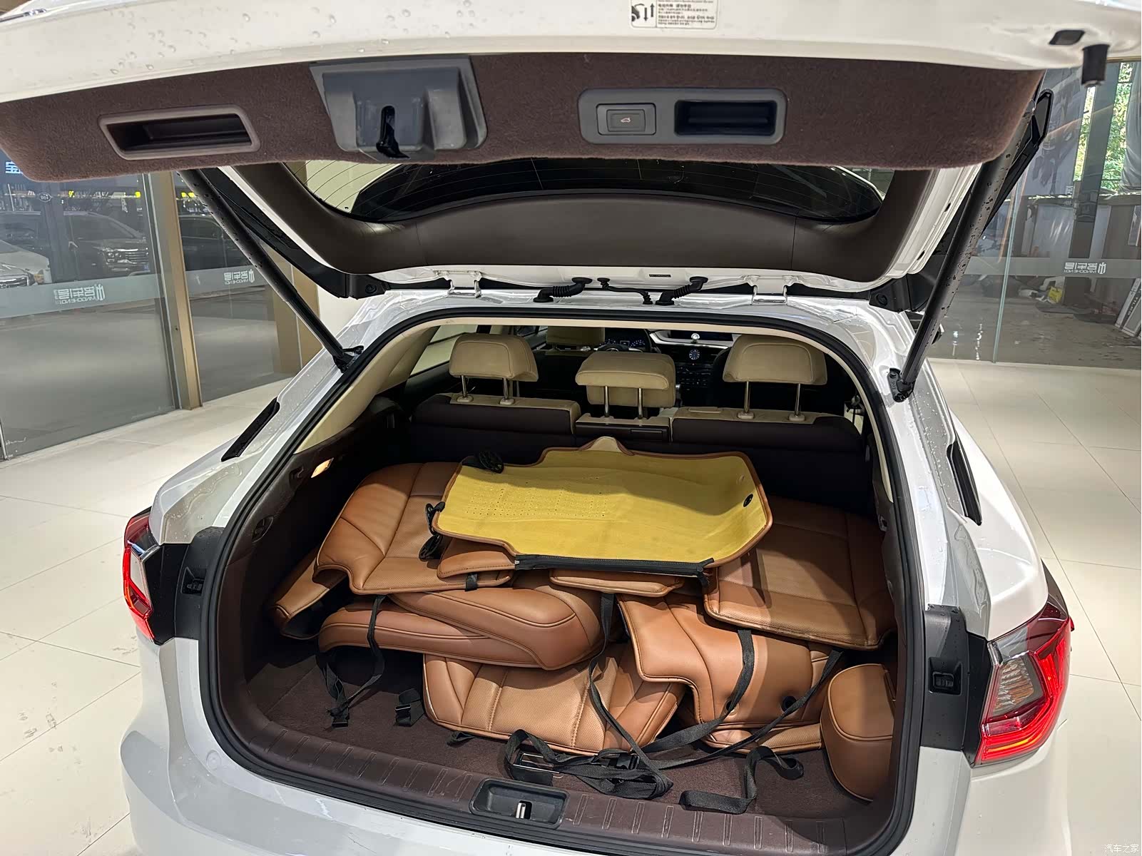 Lexus RX, 2016 11