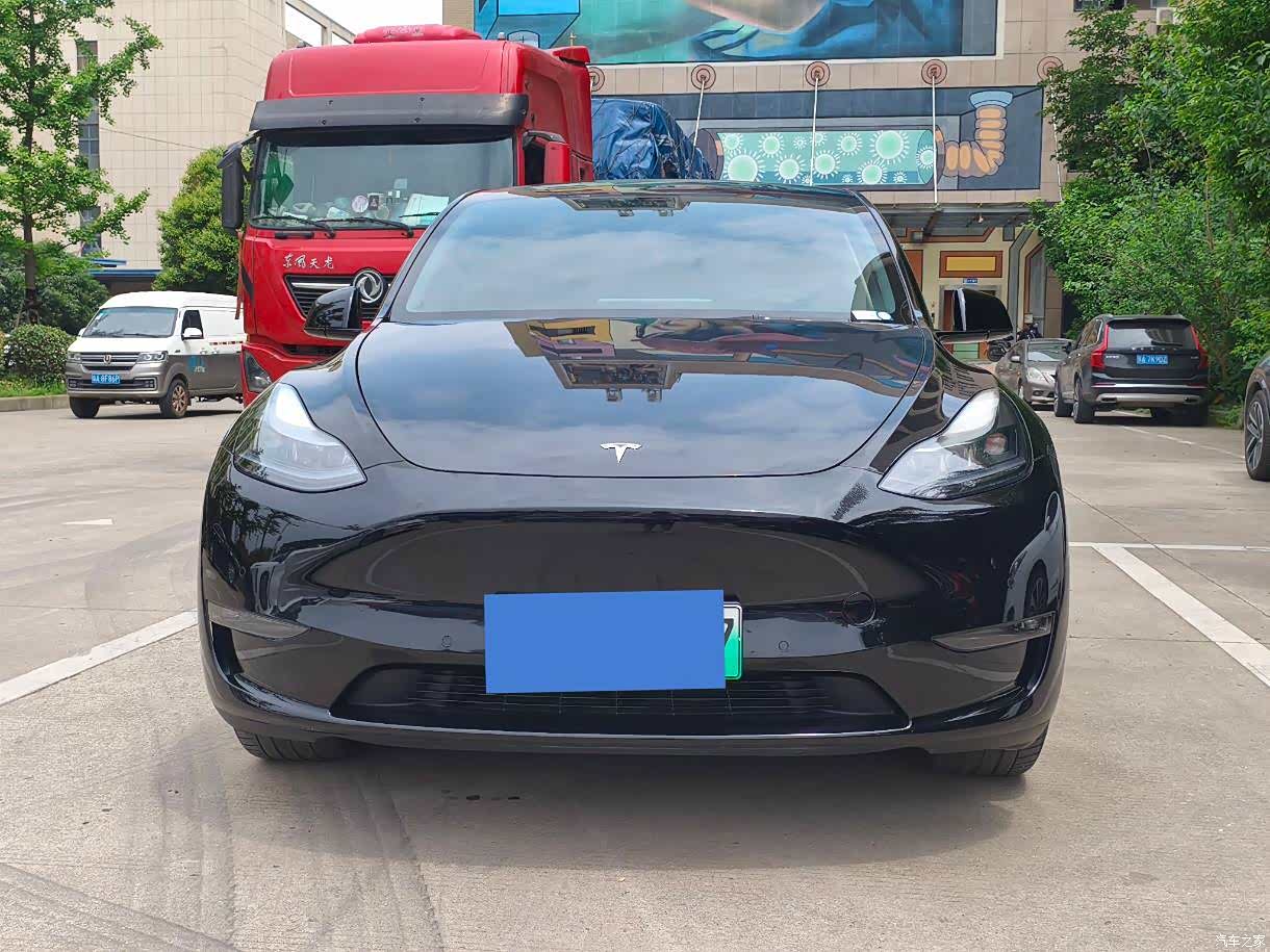 Tesla Model Y, 2022 6