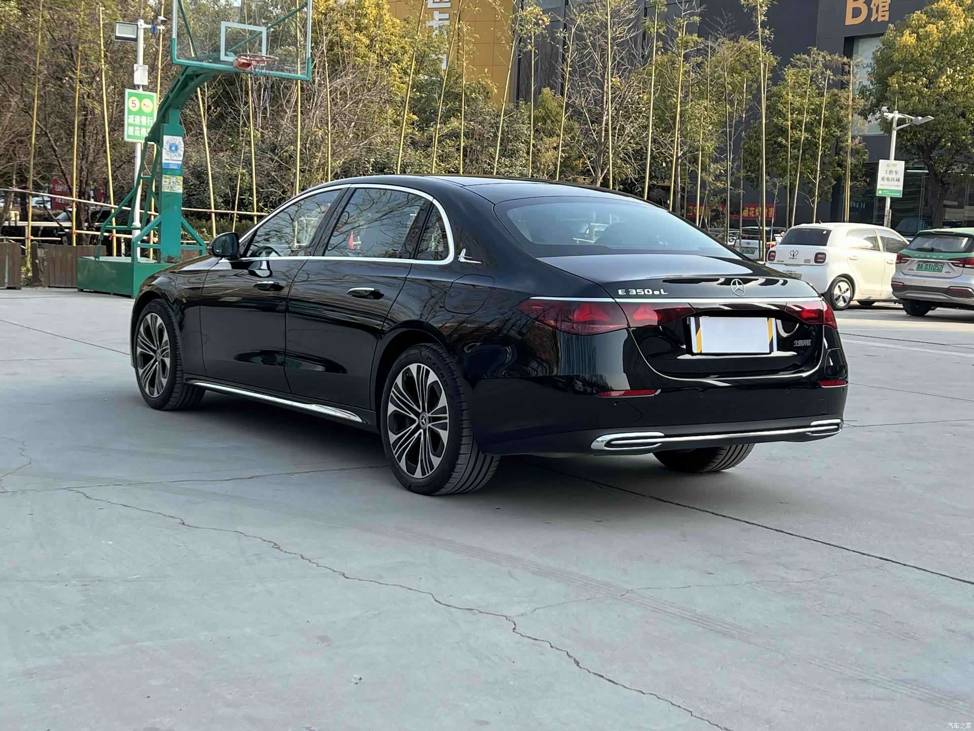 Mercedes-Benz E-Class, 2024 7