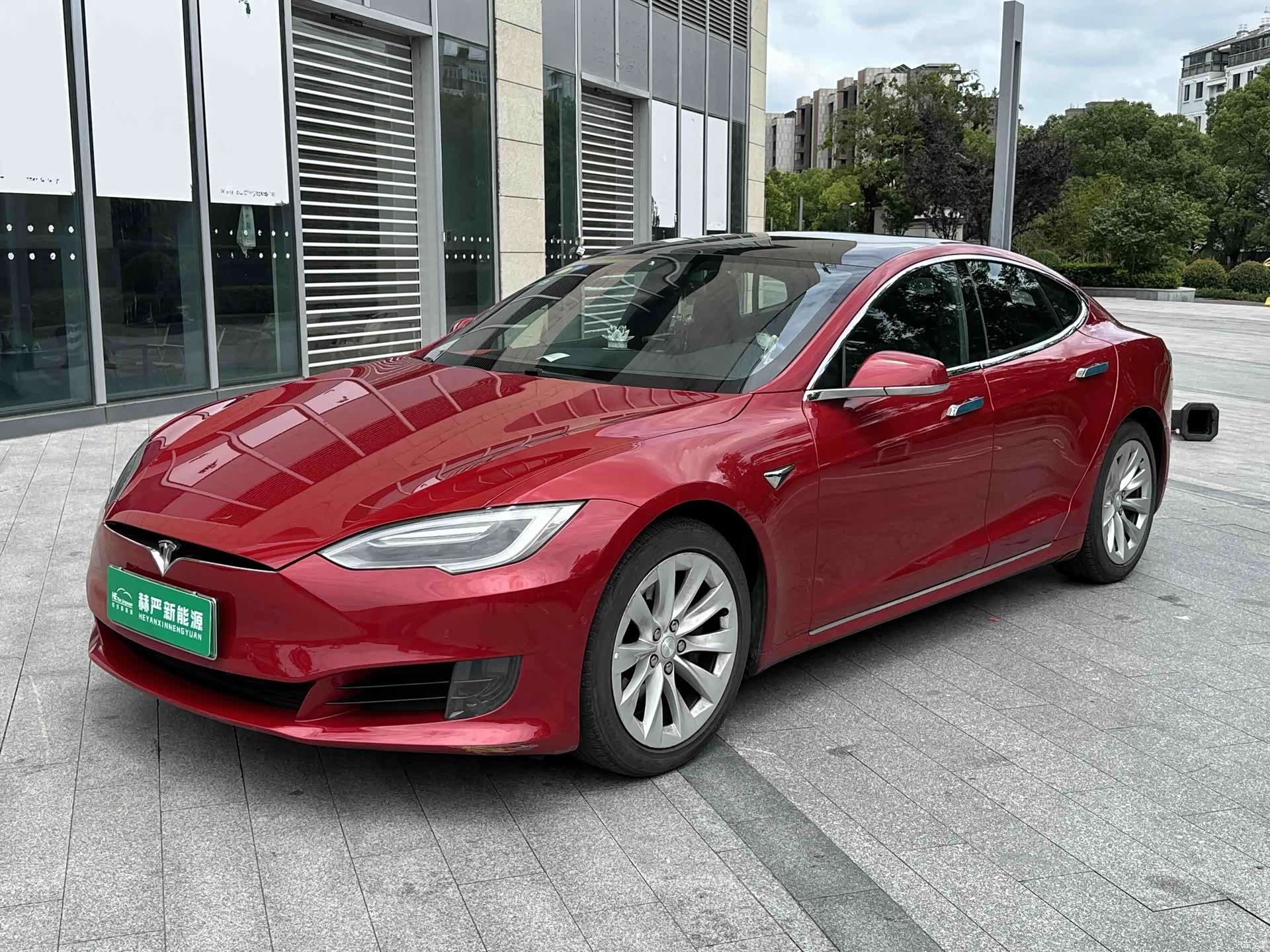 Tesla Model S, 2018 1