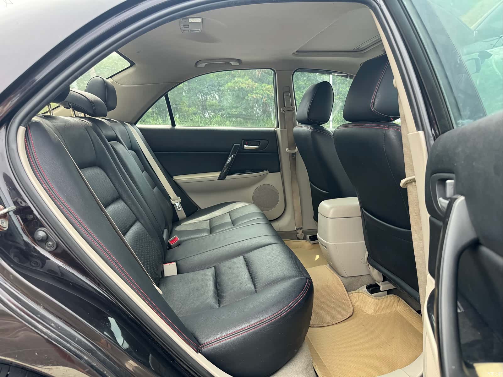 Mazda 6, 2010 8